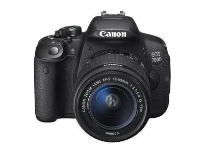 Canon EOS 700D Kit