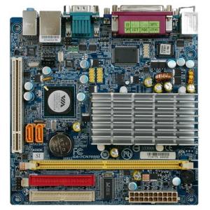 GIGABYTE 7CN700ID (rev. 1.0)