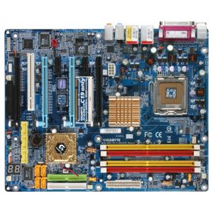 GIGABYTE GA-8N-SLI Quad Royal