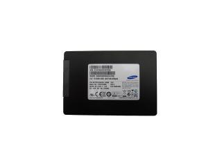 Samsung 840 Pro 512GB MZ-7PD512HAGM 512G SATA III 6.0 Gb/s 2.5" SSD Internal Solid State Drive Bulk with OEM USB 3.0 Adapter and USB Cable - OEM