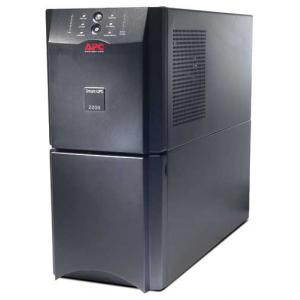APC Smart-UPS 2200VA USB & Serial 230V