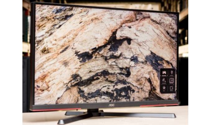 AOC showed a gamer qHD monitor with 400 Hz and HDR aoc-