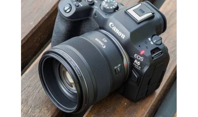 canon-eos-r6-iii-